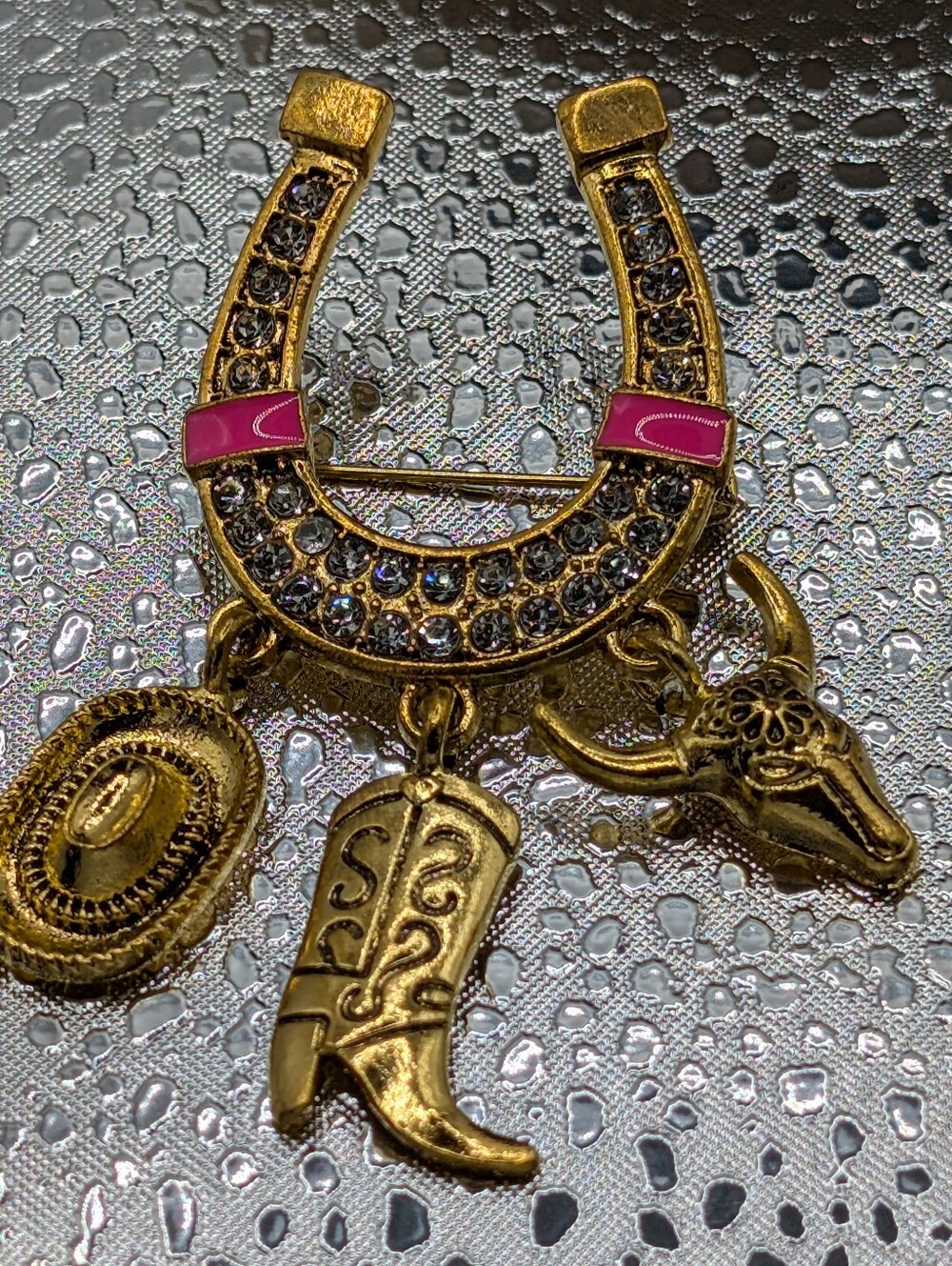 Gold-Tone Western Horseshoe Charm Brooch with Pink Accent